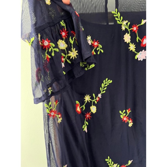 Harlow Rose Embroidered Mesh Top Bell Sleeve Blouse Semi Sheer Navy Size S - Picture 3 of 5
